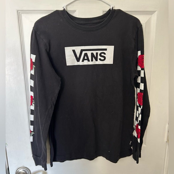 Vans Tops - Vans long sleeve rose sleeve checkered shirt. Size Medium. Black/Red.